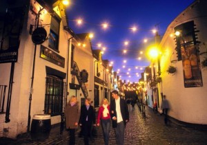 Ashton Lane at night