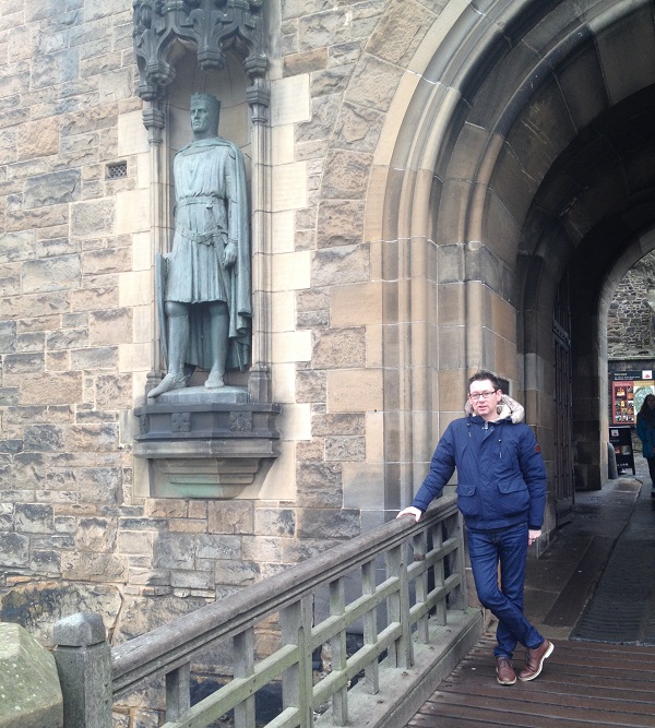 PerryGolf's Cameron Reid with Robert the Bruce at Edinburgh Castle