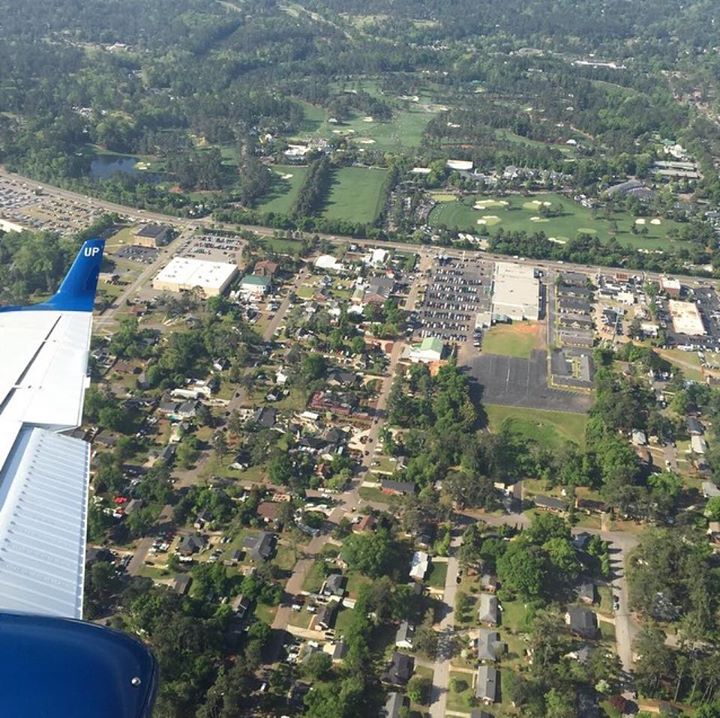 #WheelsUp above Augusta National Golf Club - photo via Wheels Up / Instagram @jkhoro