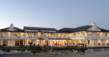 Hilton Lake Taupo - Exterior