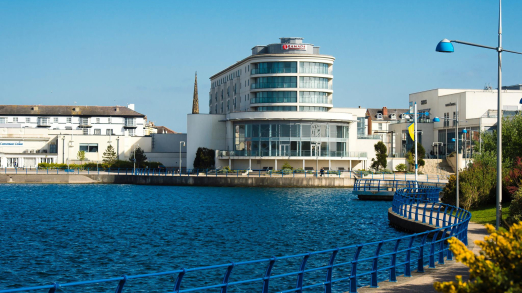 Ramada Plaza Southport - exterior