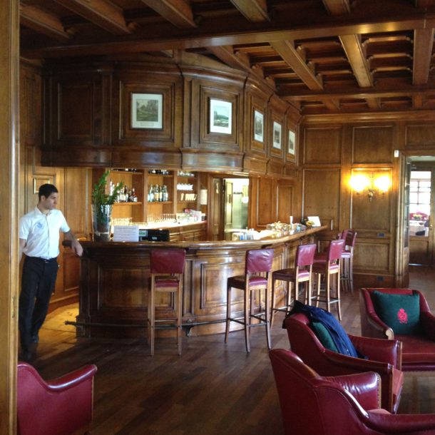 Bar at Villa d'Este Golf Club