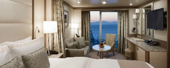 Deluxe Veranda Suite