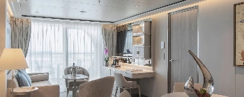 Junior Grand Suite
