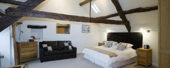 Castle Cottage - room 