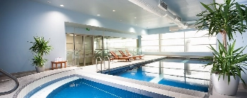 Park Royal Melbourne Airport - pool