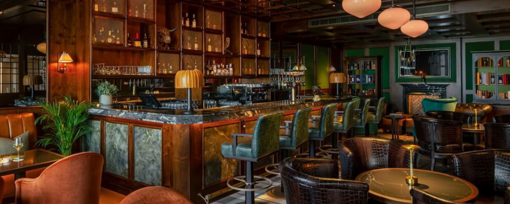 Seaton House - Bow Butts Bar