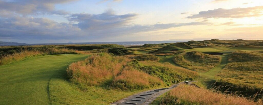 Royal Troon by Gary Lisbon