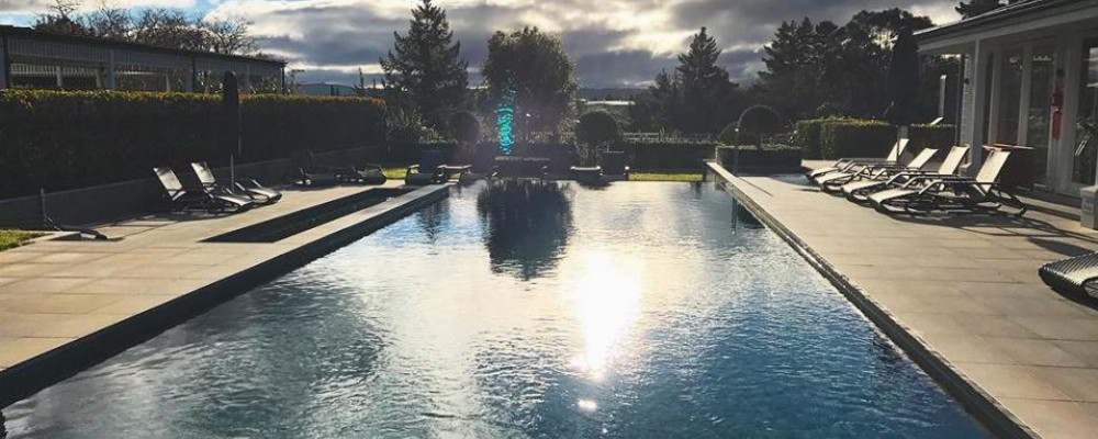 Hilton Lake Taupo - pool 