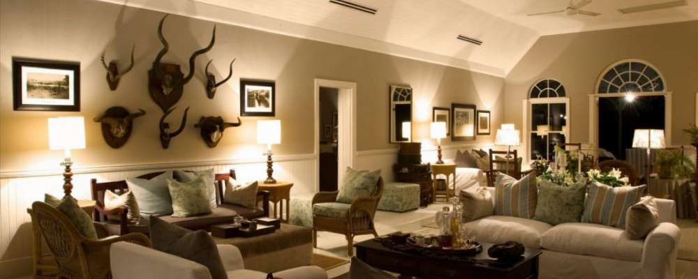 Kirkman's Camp - living room 