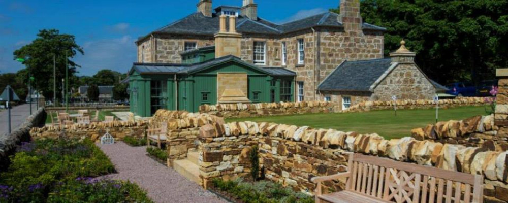 Links House RD - Exterior 