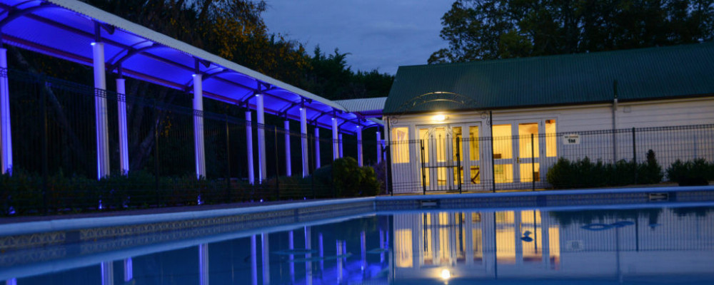 Mangapapa Lodge - pool