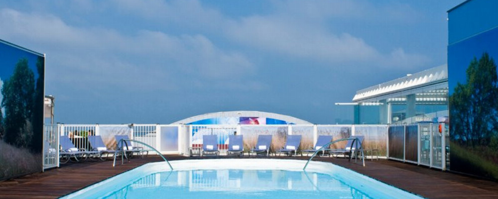 Radisson Blu Biarritz - pool 