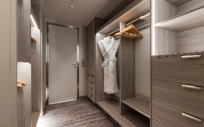 Silver Suite