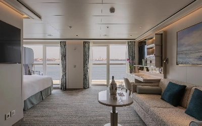 Premium Veranda Suite