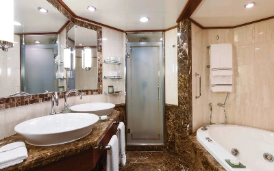 Silver Suite