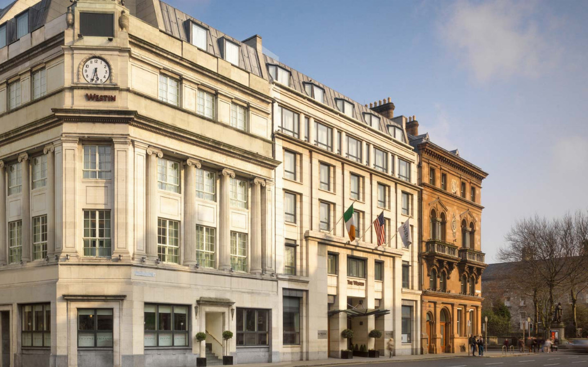 College Green Hotel - exterior