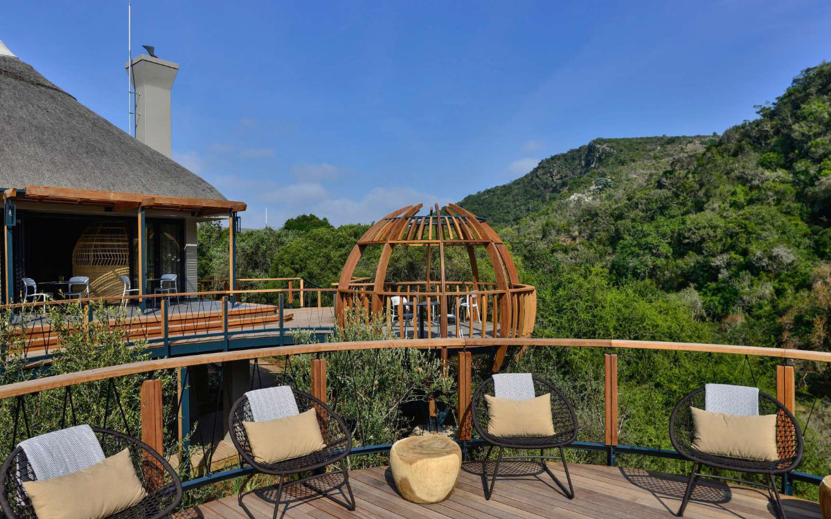 Shamwari Game Reserve - Eagles Crag Lodge