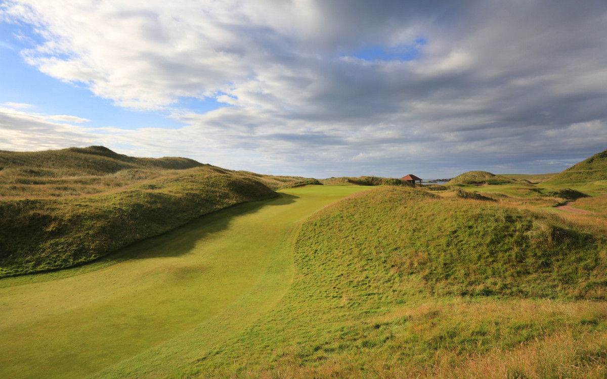 Cruden Bay by Gary Lisbon
